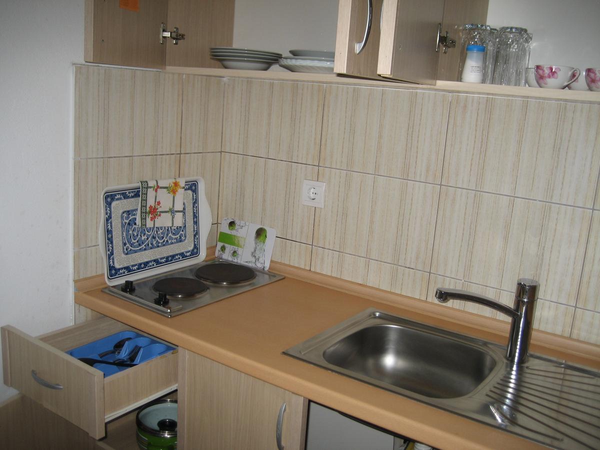 Guest House Vila Mimoza Ulcinj Exterior photo