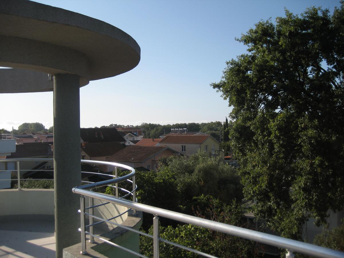 Guest House Vila Mimoza Ulcinj Exterior photo